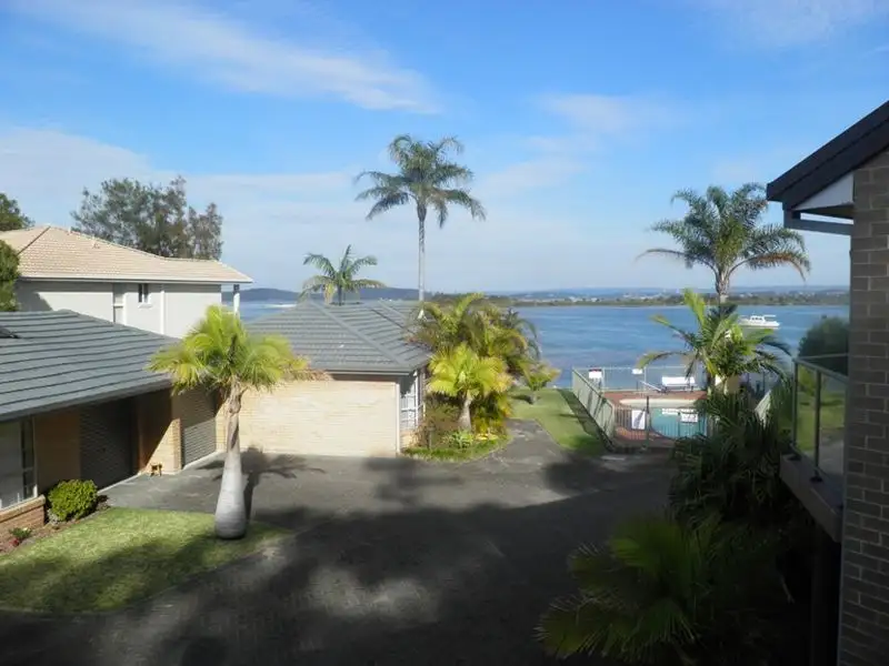 Main view of Homely townhouse listing, 10/25-31 Haddon Crescent, Marks Point NSW 2280