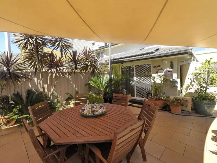 Fifth view of Homely townhouse listing, 8A Ocean Avenue, Anna Bay NSW 2316