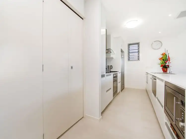Fifth view of Homely unit listing, 1/31 Loder Street, Biggera Waters QLD 4216