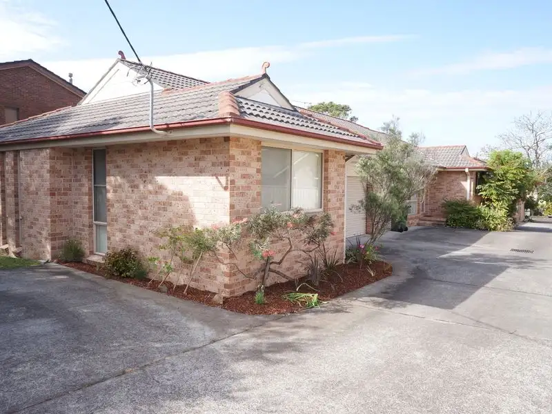 Main view of Homely unit listing, 1/10 Connell Street, Old Bar NSW 2430