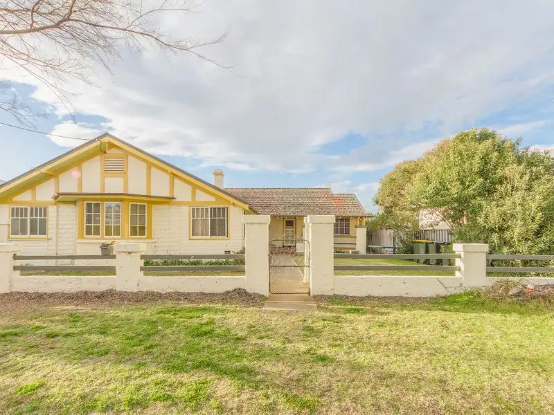 Main view of Homely unit listing, 28 Argoon Street, Cowra NSW 2794