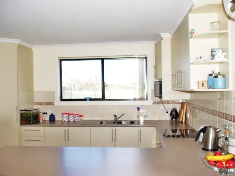 Fourth view of Homely unit listing, 2/4 Bonsai Place, Margate TAS 7054
