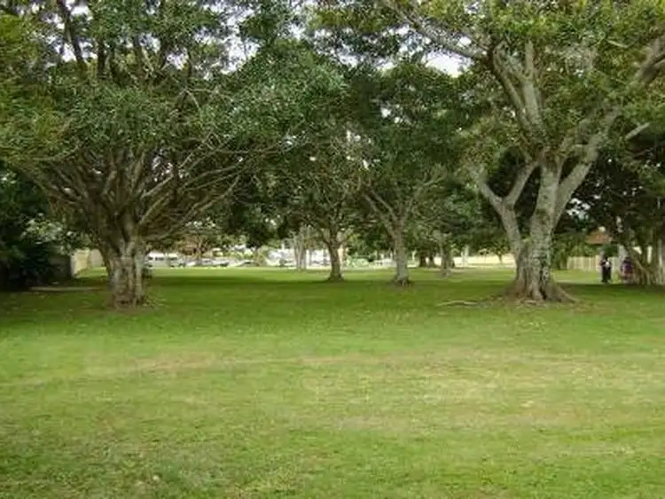 Sixth view of Homely semi-detached listing, 2/4 Ellen Street, Southport QLD 4215