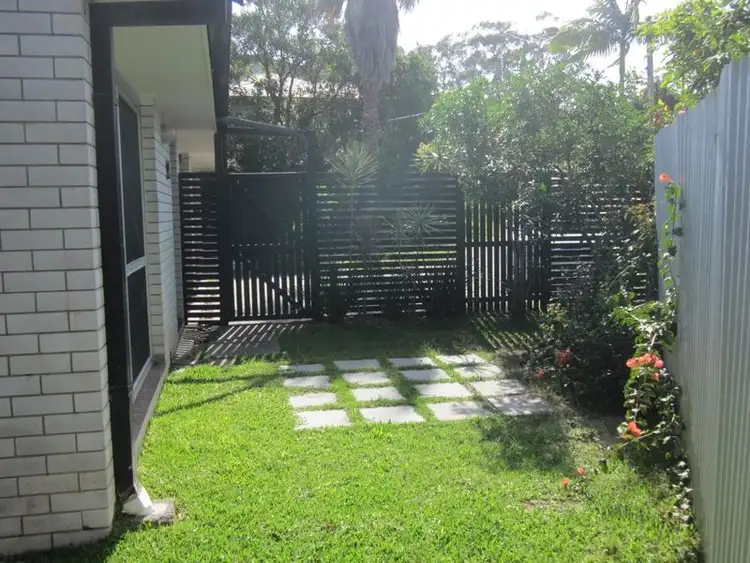 Second view of Homely semi-detached listing, 2/4 Ellen Street, Southport QLD 4215