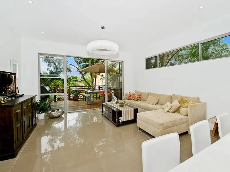 Main view of Homely semi-detached listing, 18 New Street, Bondi NSW 2026