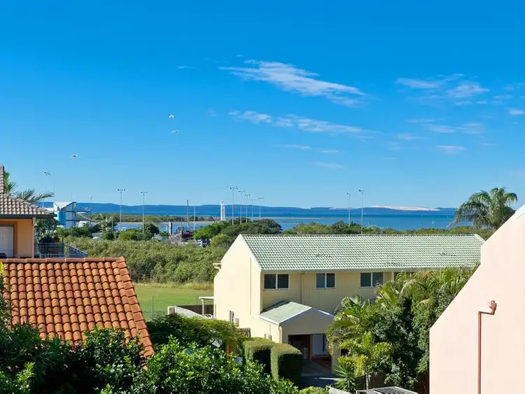 Main view of Homely townhouse listing, 25/12 Queen Street, Cleveland QLD 4163