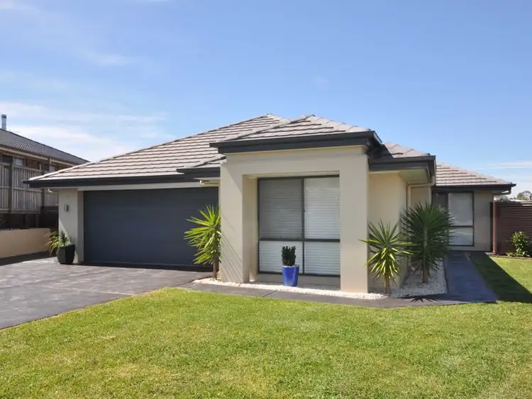 7 Galeff Place, Bolwarra Heights NSW 2320