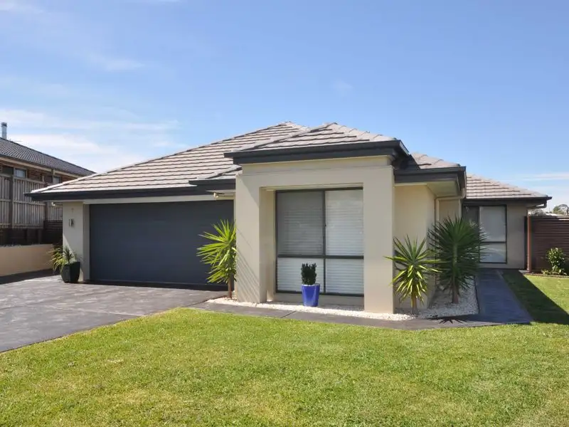 Main view of Homely house listing, 7 Galeff Place, Bolwarra Heights NSW 2320