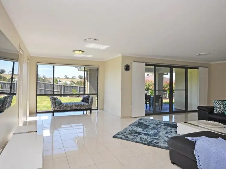 Seventh view of Homely house listing, 7 Galeff Place, Bolwarra Heights NSW 2320