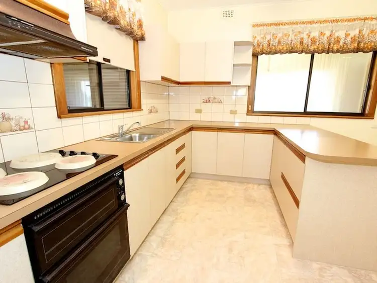 Second view of Homely house listing, 2 Parkers Court, Willaston SA 5118
