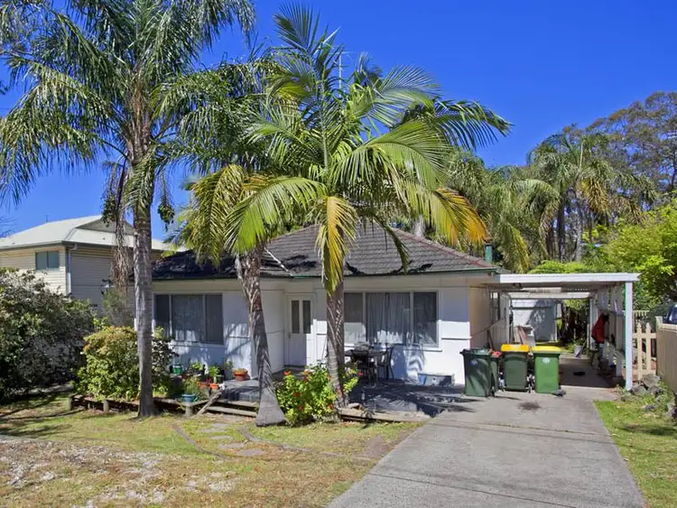 120 President Ave, Miranda NSW 2228