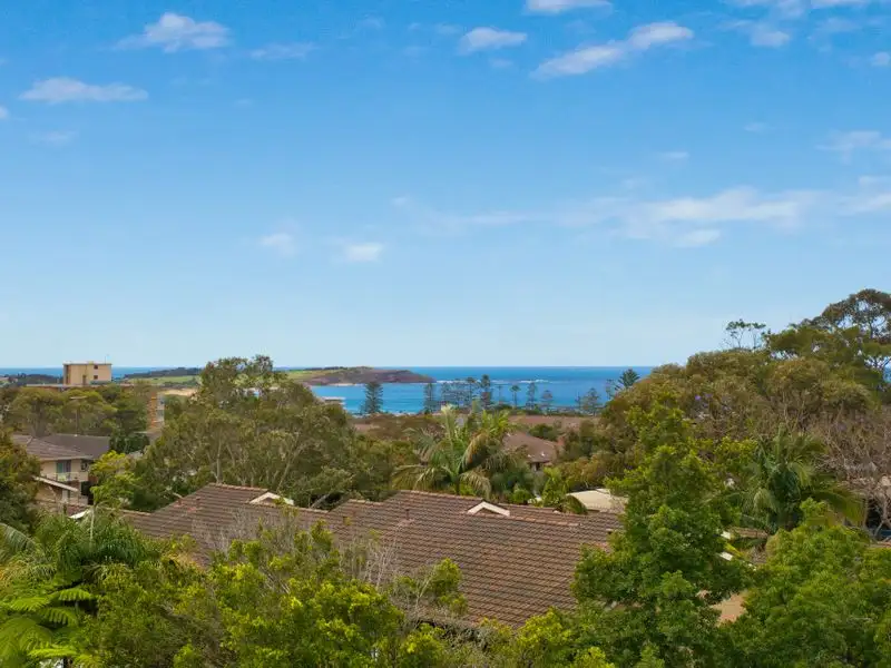 Main view of Homely unit listing, 11/24 The Crescent, Dee Why NSW 2099