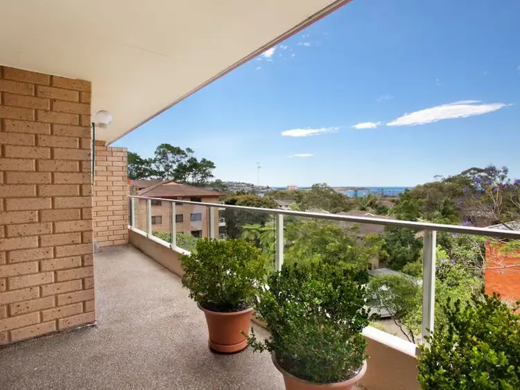 Third view of Homely unit listing, 11/24 The Crescent, Dee Why NSW 2099