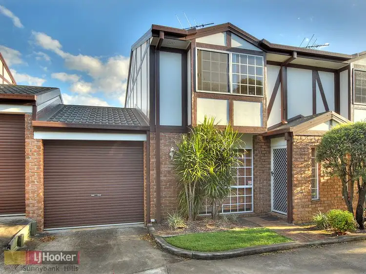 Main view of Homely townhouse listing, 2/2792 Logan Road, Underwood QLD 4119