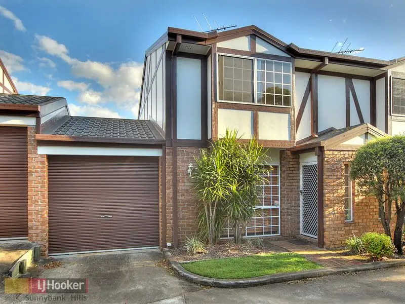 Main view of Homely townhouse listing, 2/2792 Logan Road, Underwood QLD 4119
