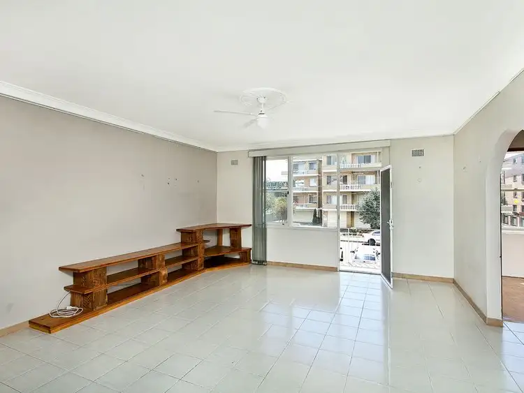 Third view of Homely unit listing, 4/10-14 BRUCE STREET, Brighton-le-sands NSW 2216