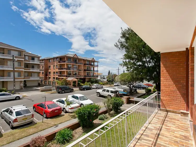 Fifth view of Homely unit listing, 4/10-14 BRUCE STREET, Brighton-le-sands NSW 2216