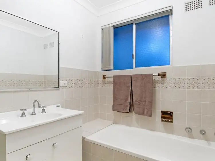 Fifth view of Homely unit listing, 8/19-21 Moani Avenue, Gymea NSW 2227