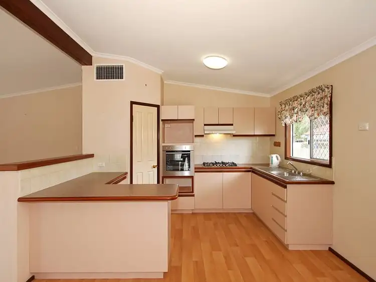 Fifth view of Homely house listing, 6/186 Hale Road, Forrestfield WA 6058