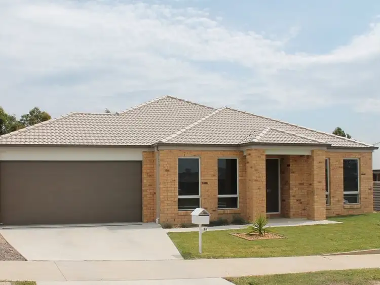 80 Timbarra Drive, Bairnsdale VIC 3875