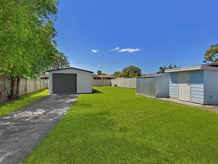 Second view of Homely house listing, 22 Brooke Avenue, Killarney Vale NSW 2261