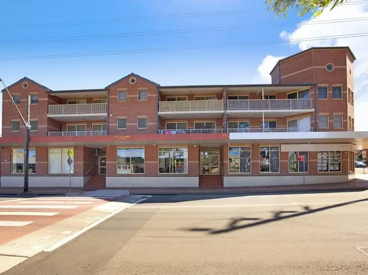 Main view of Homely unit listing, 2/78 Cahors Road, Padstow NSW 2211