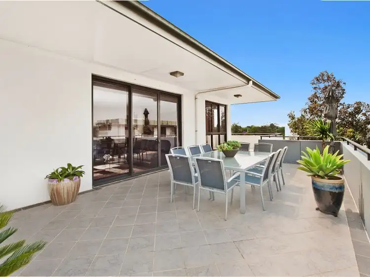 Penthouse 709/17-19 Memorial Avenue, St Ives NSW 2075