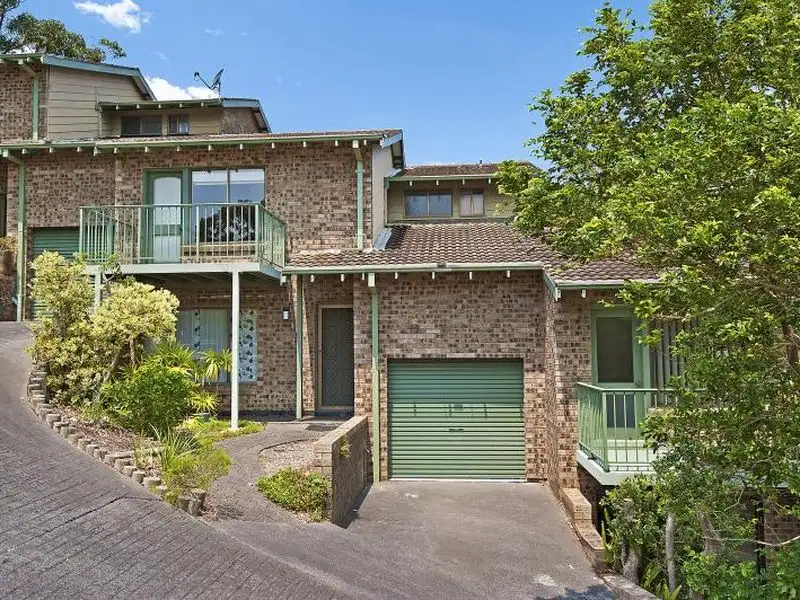 Main view of Homely townhouse listing, 4/20 Avoca Drive, Avoca Beach NSW 2251