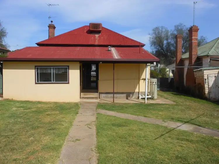 Sixth view of Homely house listing, 18 Yass St, Young NSW 2594