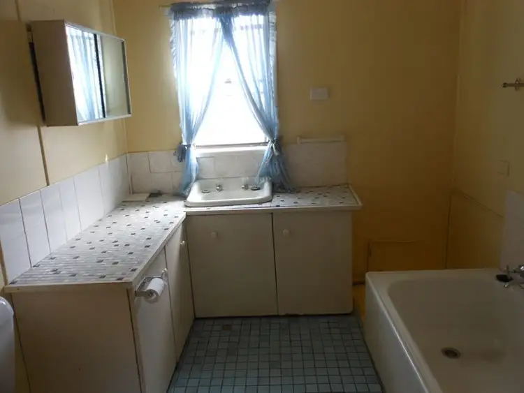 Seventh view of Homely house listing, 18 Yass St, Young NSW 2594