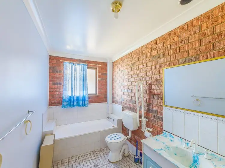 Fifth view of Homely unit listing, 2/42 Evans Street, Cowra NSW 2794