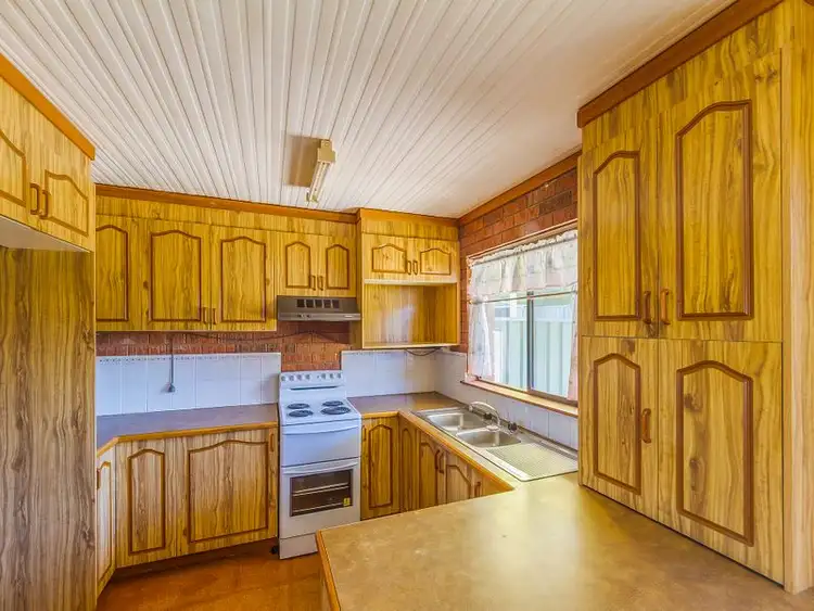 Third view of Homely unit listing, 2/42 Evans Street, Cowra NSW 2794