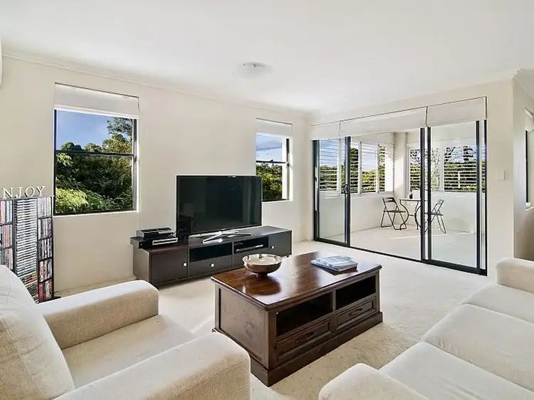 2/50 Eastern Valley Way, Northbridge NSW 2063