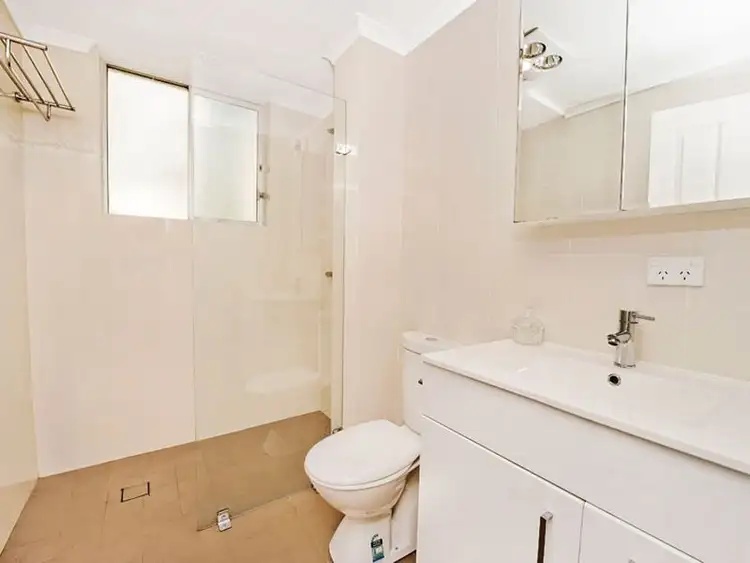 Sixth view of Homely unit listing, 10/56 Penkivil Street, Bondi NSW 2026