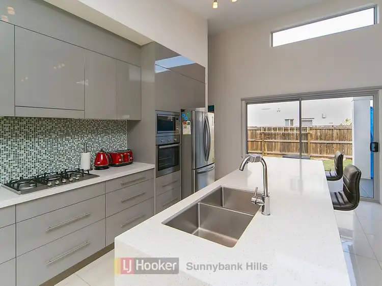 Third view of Homely house listing, 8 Aster Place, Calamvale QLD 4116