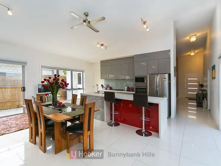 Sixth view of Homely house listing, 8 Aster Place, Calamvale QLD 4116