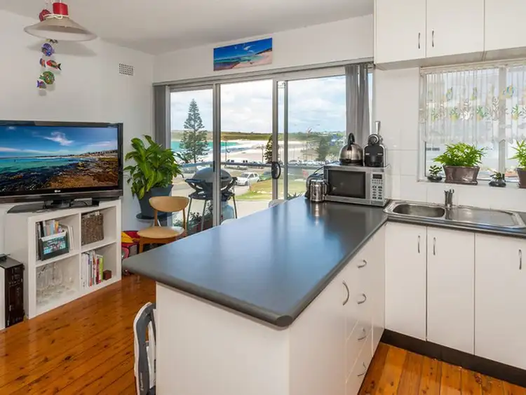 Third view of Homely apartment listing, 3/160 Marine Parade, Maroubra NSW 2035