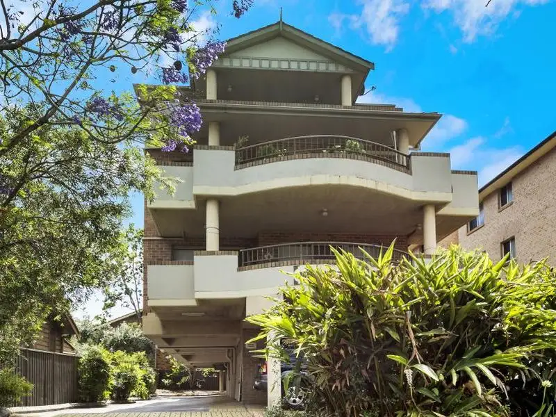 Main view of Homely unit listing, 3/23 Macarthur Street, Parramatta NSW 2150