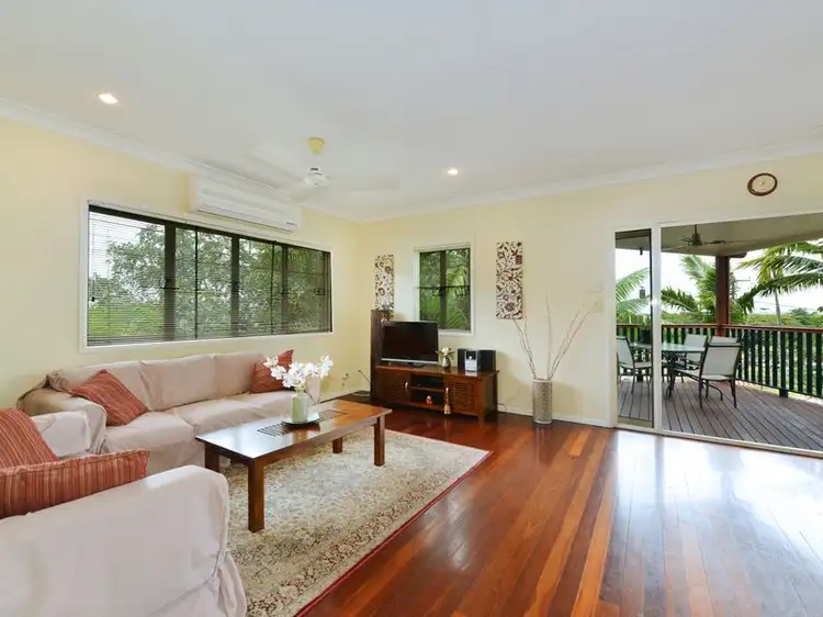 Second view of Homely semi-detached listing, 1/253 Kamerunga Road, Freshwater QLD 4870