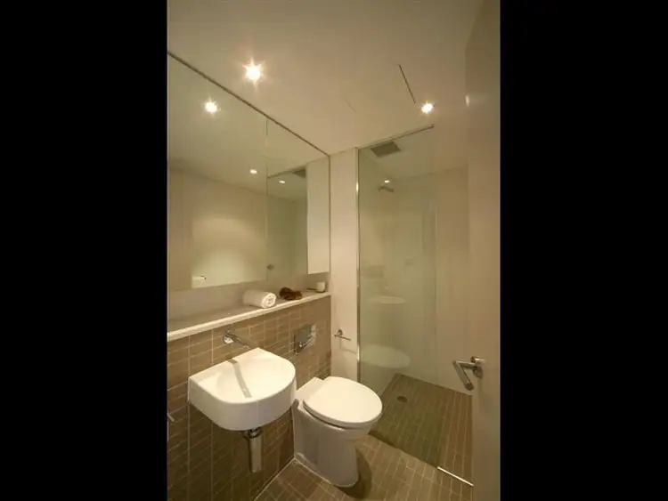 Third view of Homely apartment listing, 2/6-8 Jaques Avenue, Bondi Beach NSW 2026