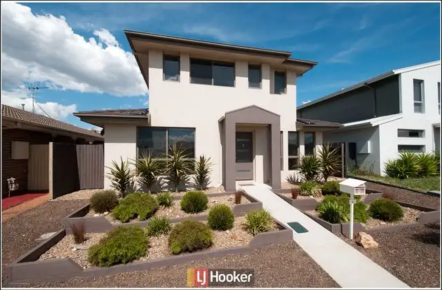 4 Hewett Crescent, Franklin ACT 2913