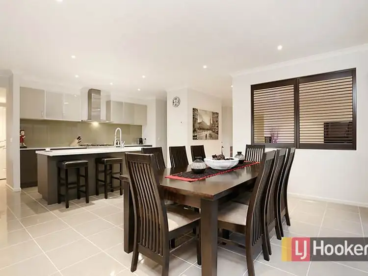 Second view of Homely house listing, 9 Vantage Place, Truganina VIC 3029