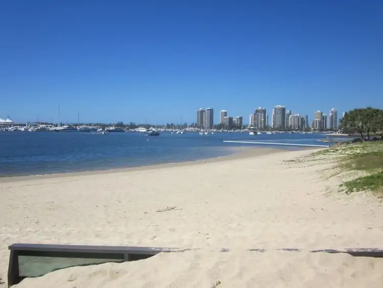 7/28 Marine Parade, Southport QLD 4215