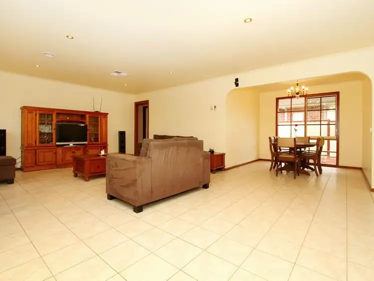 Fourth view of Homely house listing, 10 Greenview Court, Epping VIC 3076