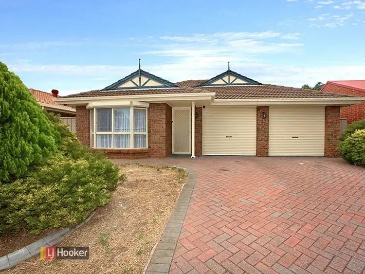 9 Hanley St, Pooraka SA 5095