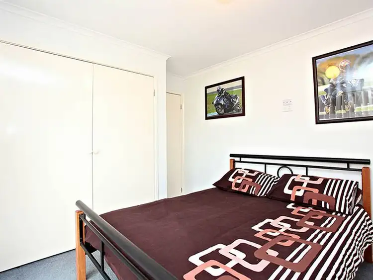 Fourth view of Homely house listing, 4 Annand Close, Cranbourne West VIC 3977