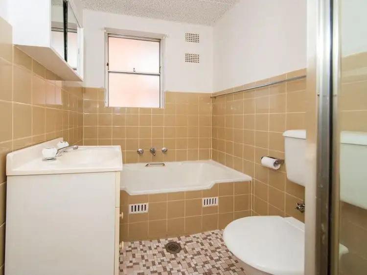 Fifth view of Homely unit listing, 2/3 Unsted Crescent, Hillsdale NSW 2036