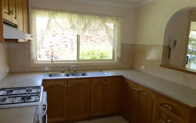 Seventh view of Homely townhouse listing, 2/25 Harvey Court, Albury NSW 2640