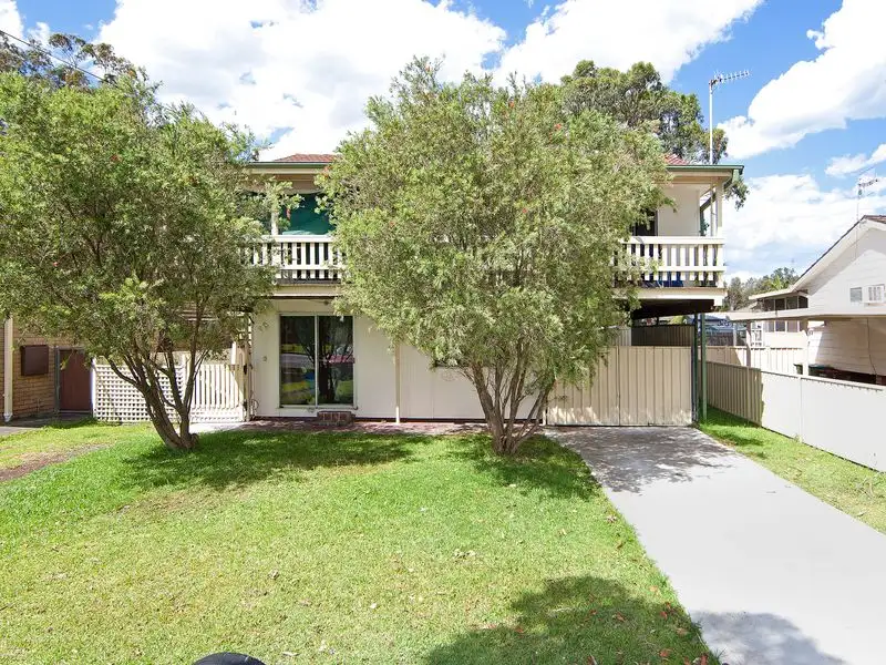 Main view of Homely house listing, 101 Kerry Crescent, Berkeley Vale NSW 2261