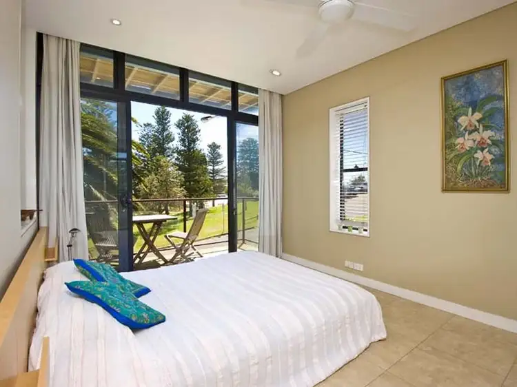 Fourth view of Homely unit listing, 2/9 Avalon Parade, Avalon NSW 2107